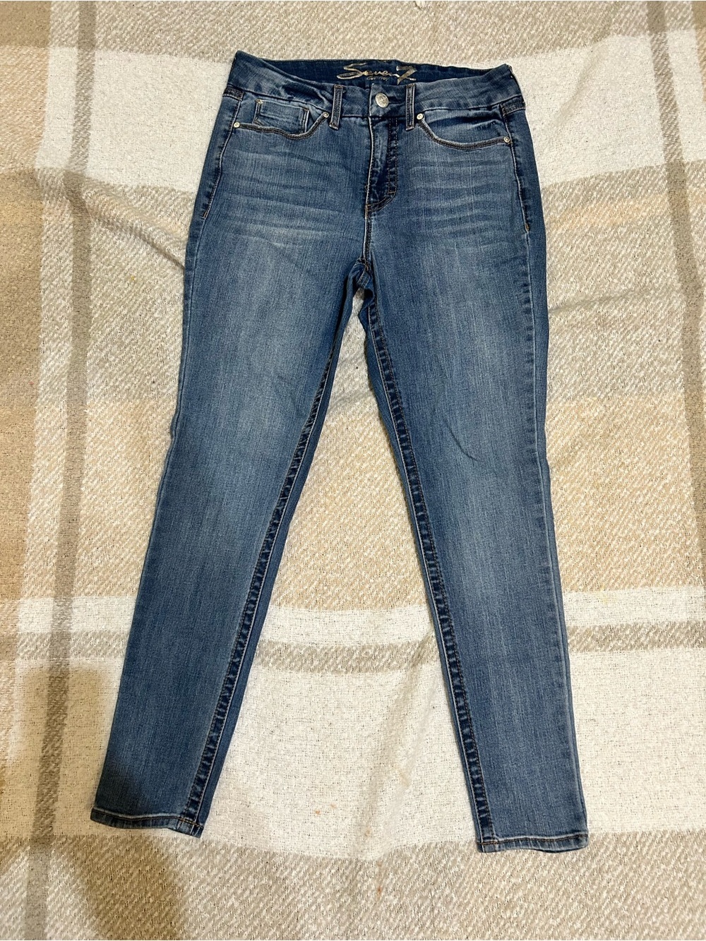 Seven7Slim High-Rise Women’s Jeans - Blue EUC